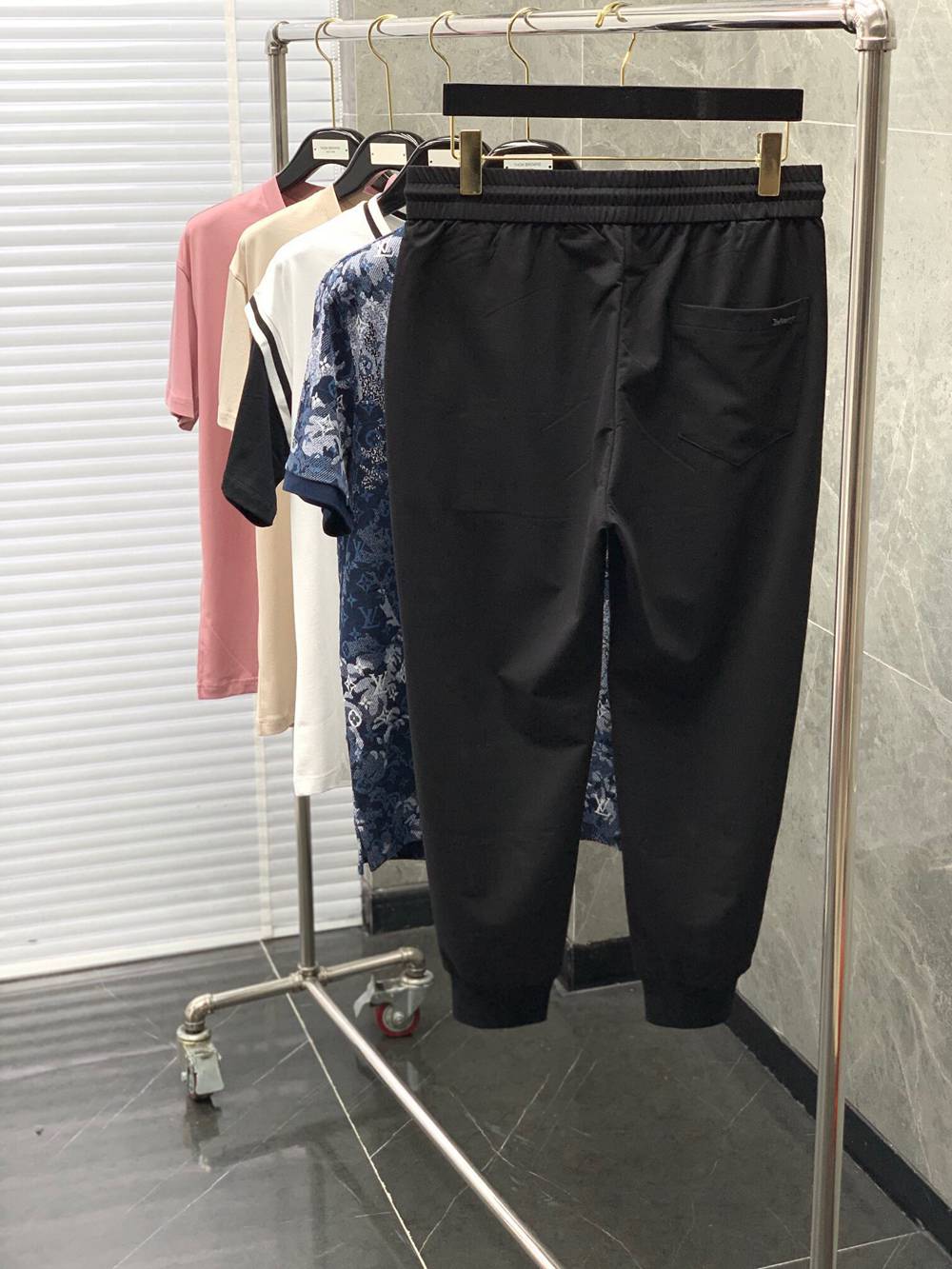 Bur-erry Trousers JP9618685